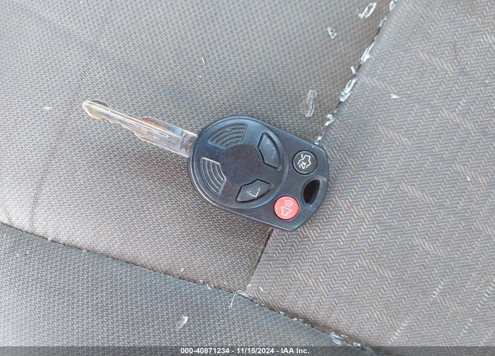 2010 FORD FUSION SE VIN: 3FAHP0HA5AR239756