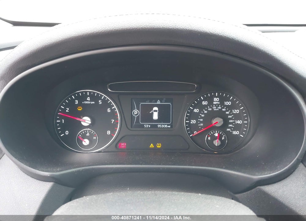 2018 KIA SORENTO 2.4L LX VIN: 5XYPG4A38JG407764