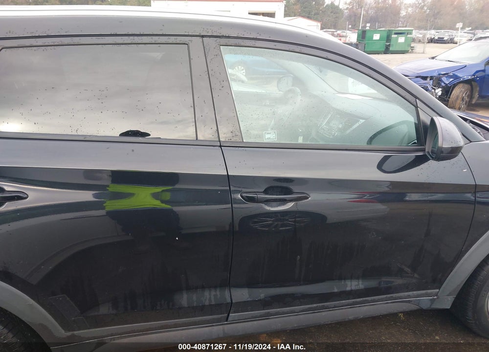 2016 HYUNDAI TUCSON SE VIN: KM8J33A43GU257425