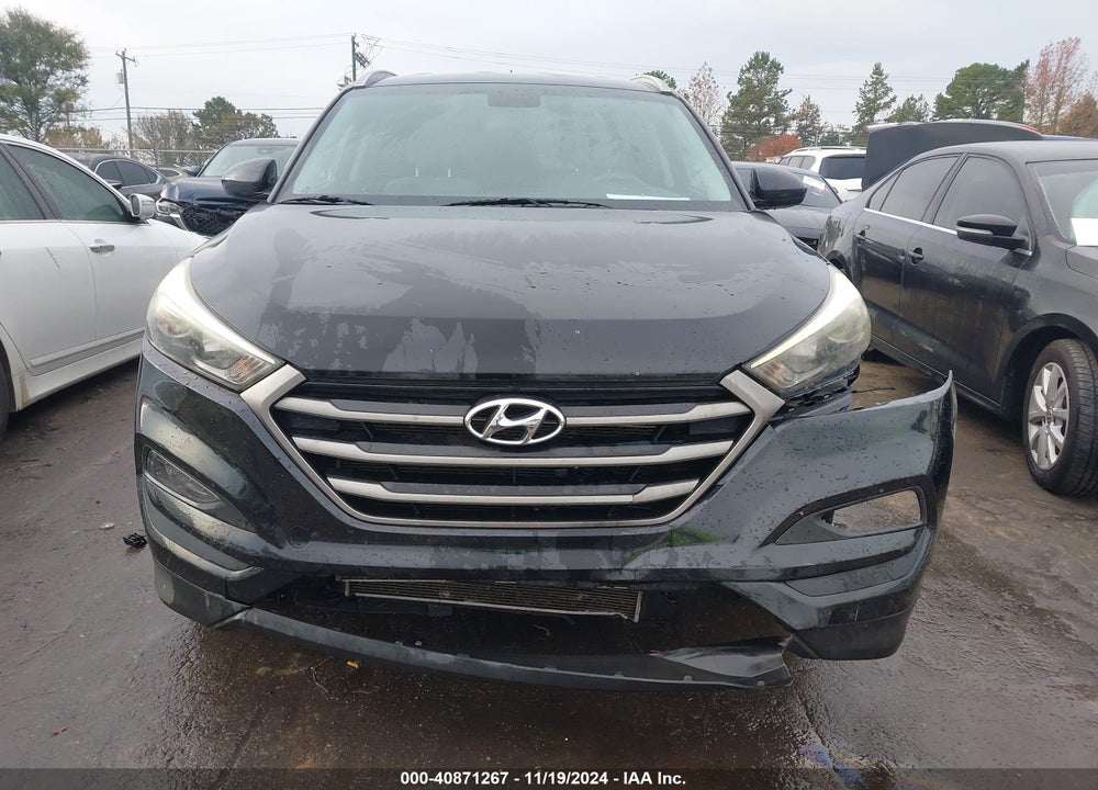 2016 HYUNDAI TUCSON SE VIN: KM8J33A43GU257425