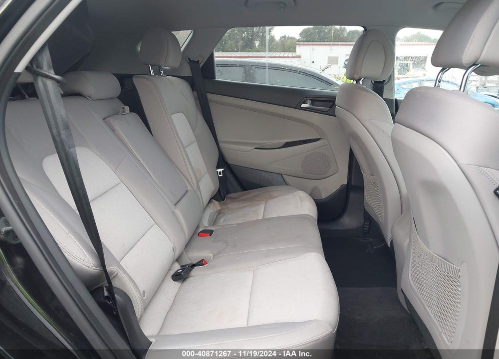 2016 HYUNDAI TUCSON SE VIN: KM8J33A43GU257425