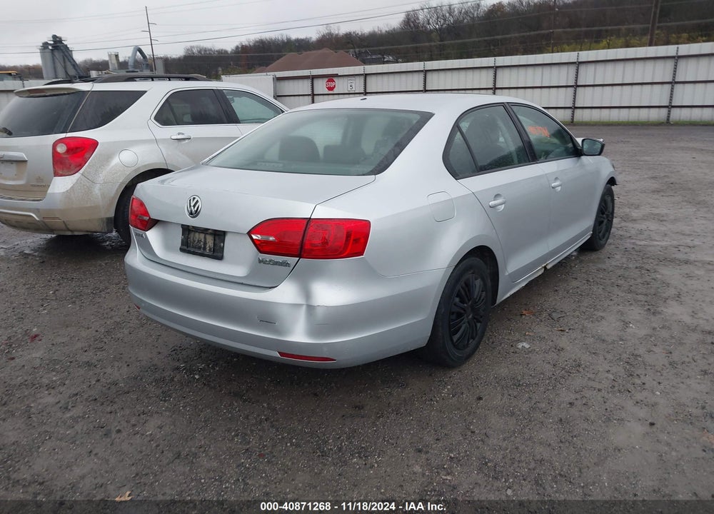2013 VOLKSWAGEN JETTA 2.0L S VIN: 3VW2K7AJ8DM309816