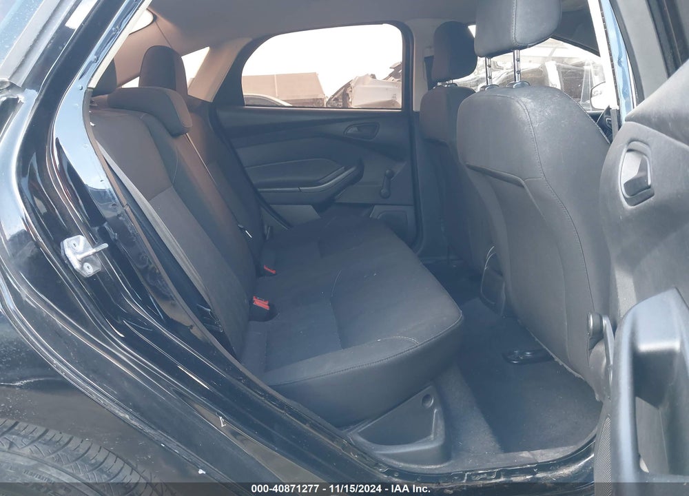 2016 FORD FOCUS S VIN: 1FADP3E23GL391443