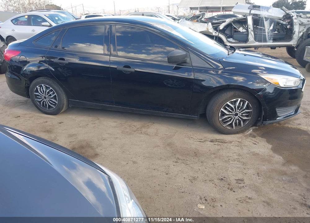 2016 FORD FOCUS S VIN: 1FADP3E23GL391443