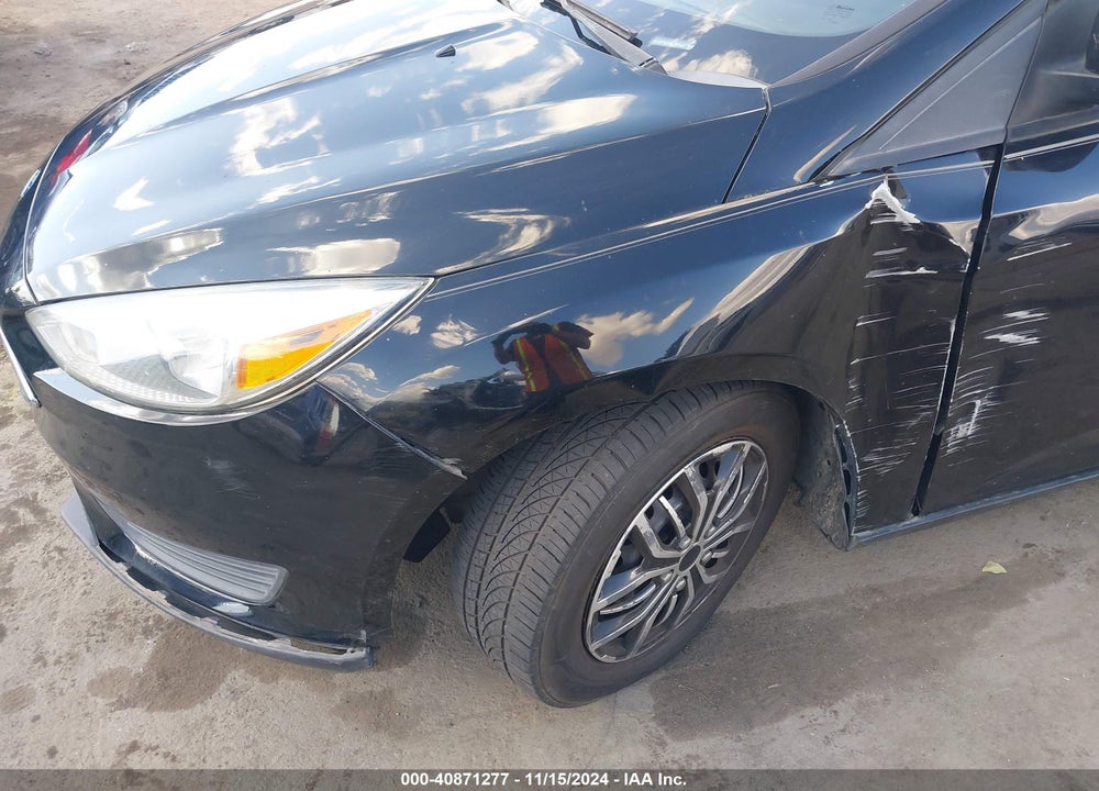 2016 FORD FOCUS S VIN: 1FADP3E23GL391443