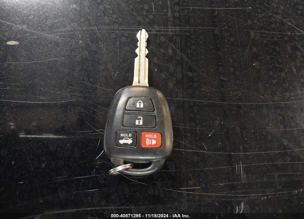 2015 TOYOTA COROLLA LE VIN: 2T1BURHEXFC393120