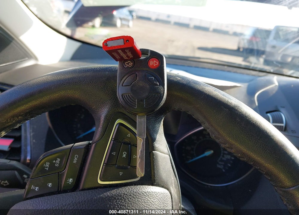 2018 FORD ESCAPE SEL VIN: 1FMCU9HD0JUA04326