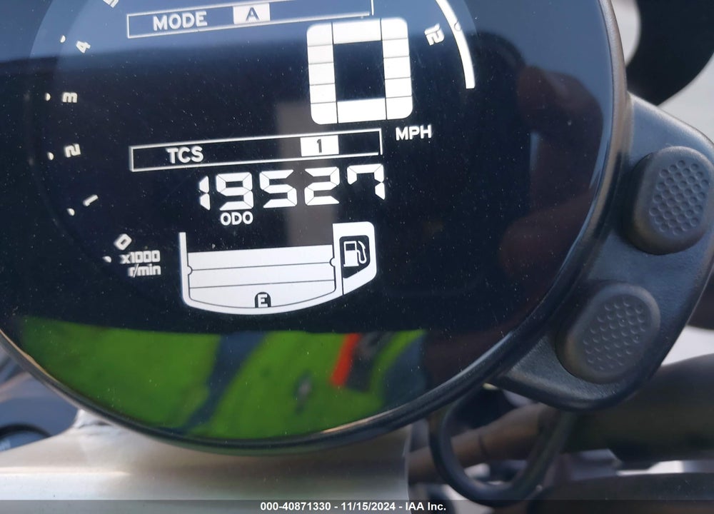2016 YAMAHA XSR900 C/60TH ANNIVERSARY VIN: JYARN47Y8GA000033