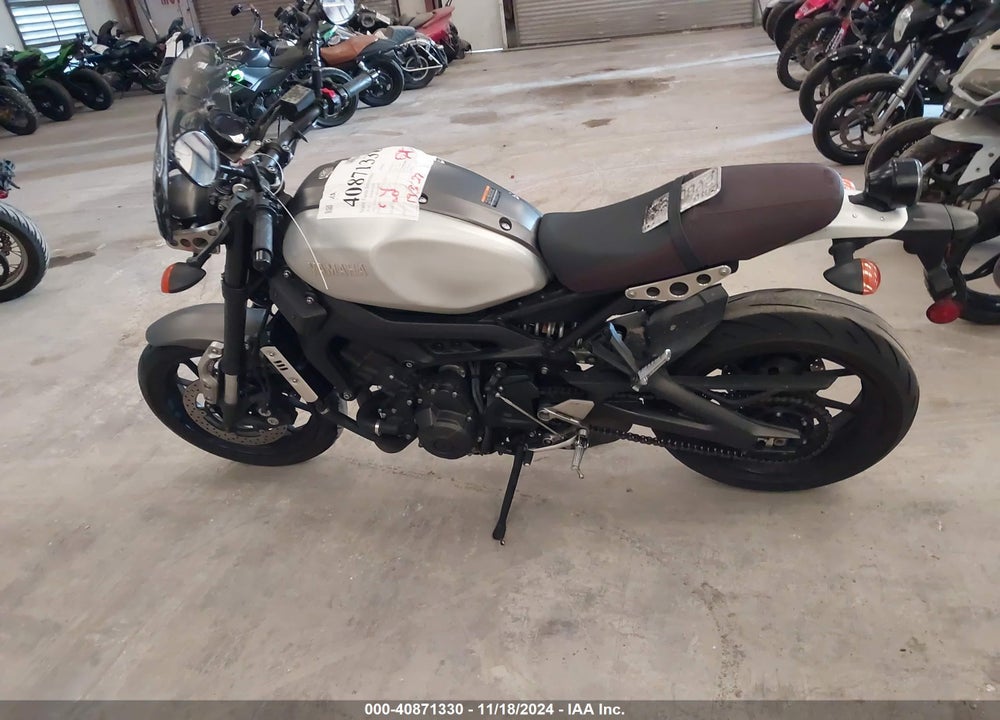 2016 YAMAHA XSR900 C/60TH ANNIVERSARY VIN: JYARN47Y8GA000033