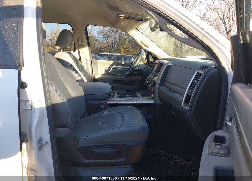 2013 RAM 1500 BIG HORN VIN: 1C6RR7LT5DS698330