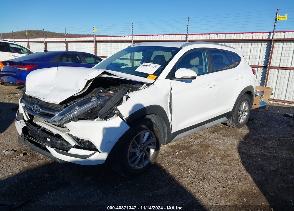 2017 HYUNDAI TUCSON SE PLUS VIN: KM8J3CA40HU456871