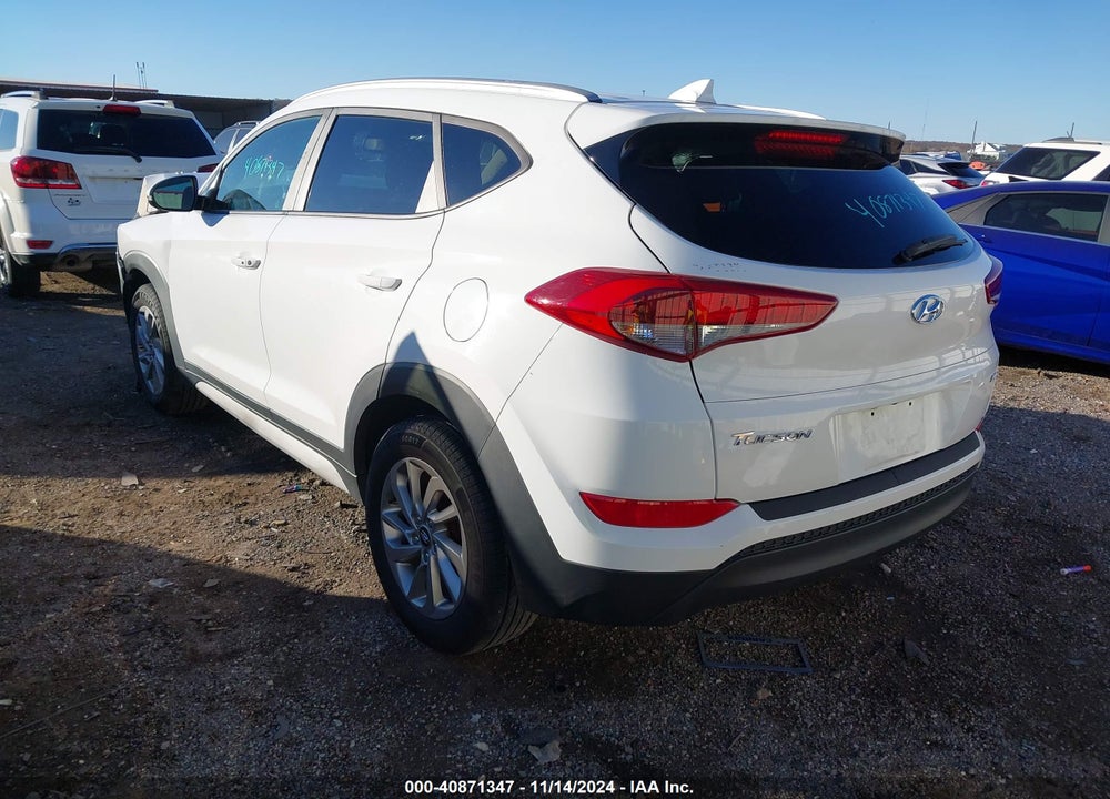 2017 HYUNDAI TUCSON SE PLUS VIN: KM8J3CA40HU456871