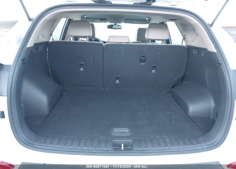 2017 HYUNDAI TUCSON SE PLUS VIN: KM8J3CA40HU456871