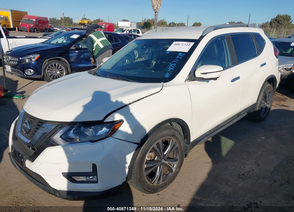 2017 NISSAN ROGUE SL VIN: JN8AT2MT6HW147464
