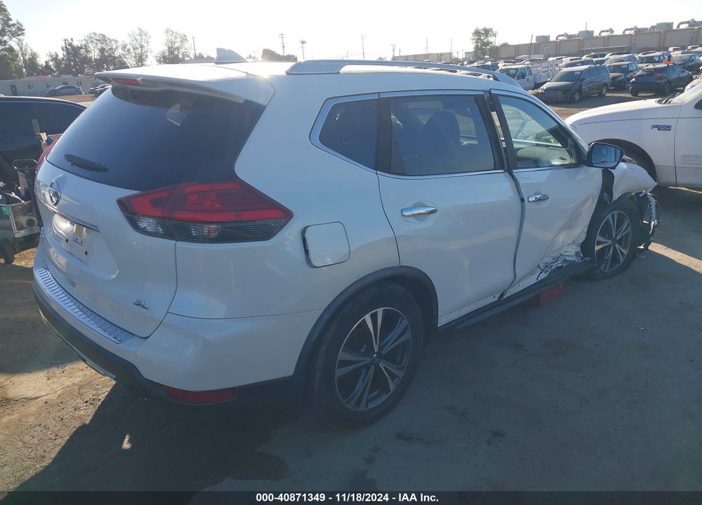 2017 NISSAN ROGUE SL VIN: JN8AT2MT6HW147464