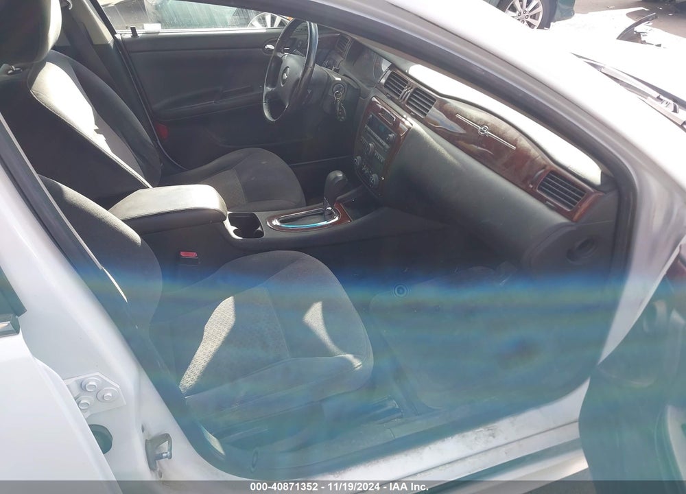 2010 CHEVROLET IMPALA LT VIN: 2G1WB5EK2A1169463
