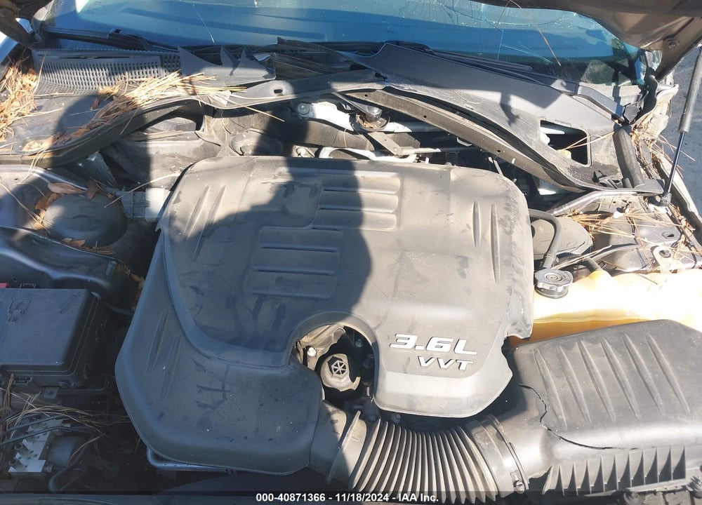 2018 CHRYSLER 300 TOURING L VIN: 2C3CCAAG2JH191377