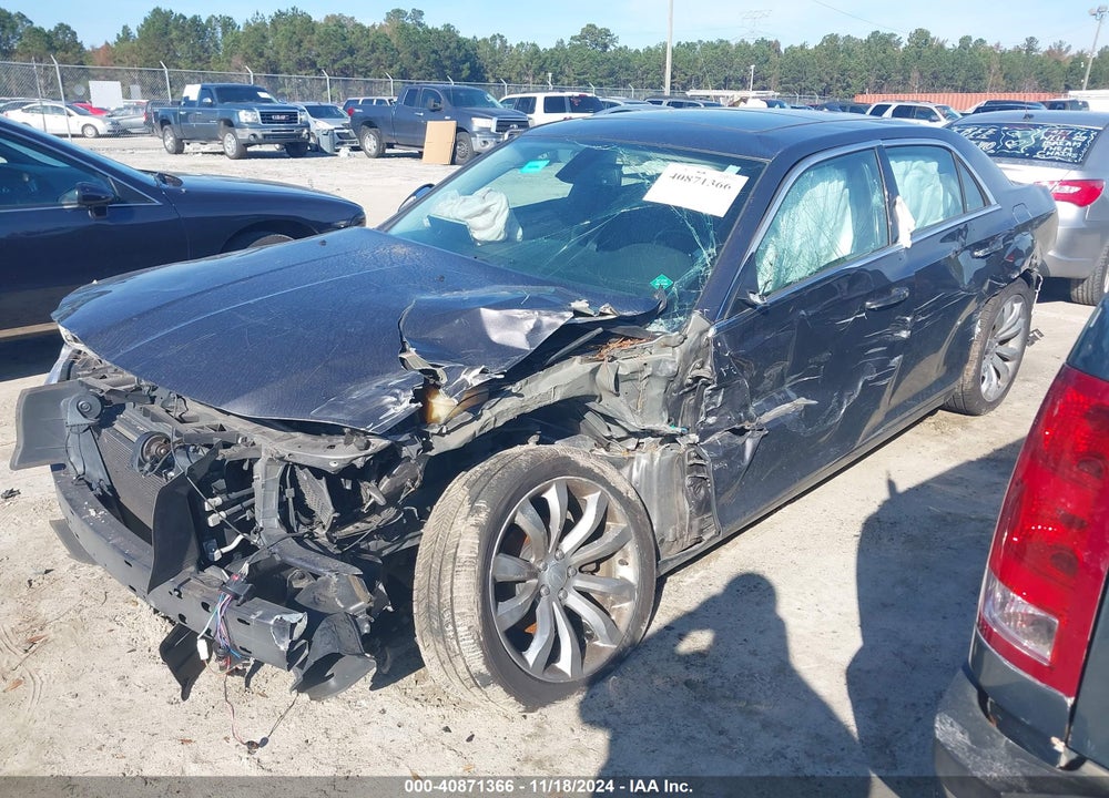 2018 CHRYSLER 300 TOURING L VIN: 2C3CCAAG2JH191377