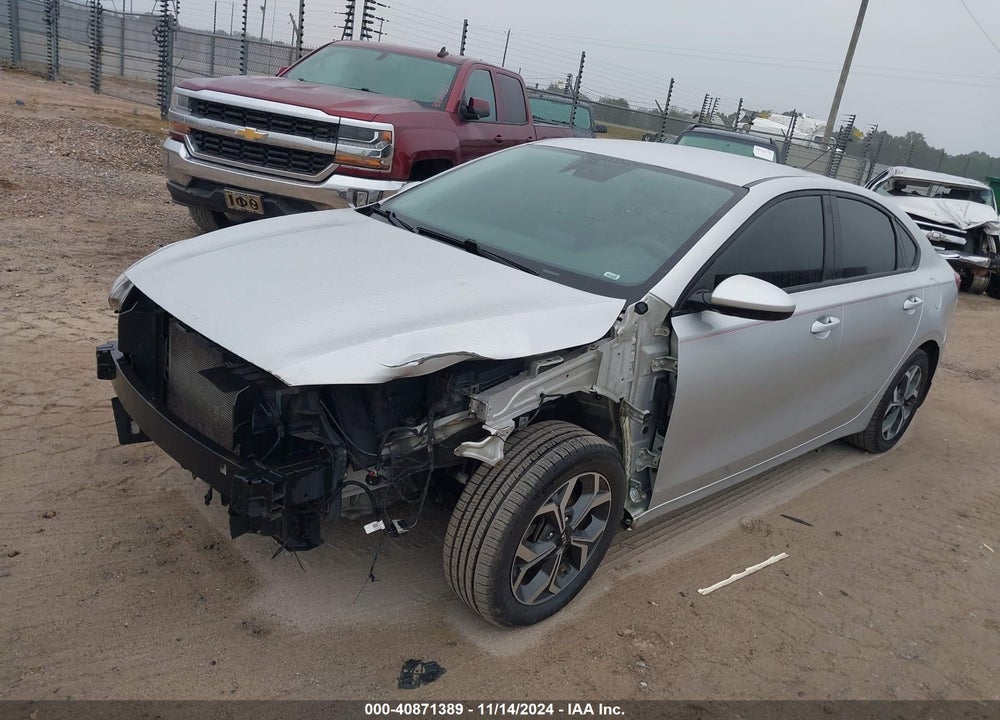 2019 KIA FORTE LXS VIN: 3KPF24AD5KE044826