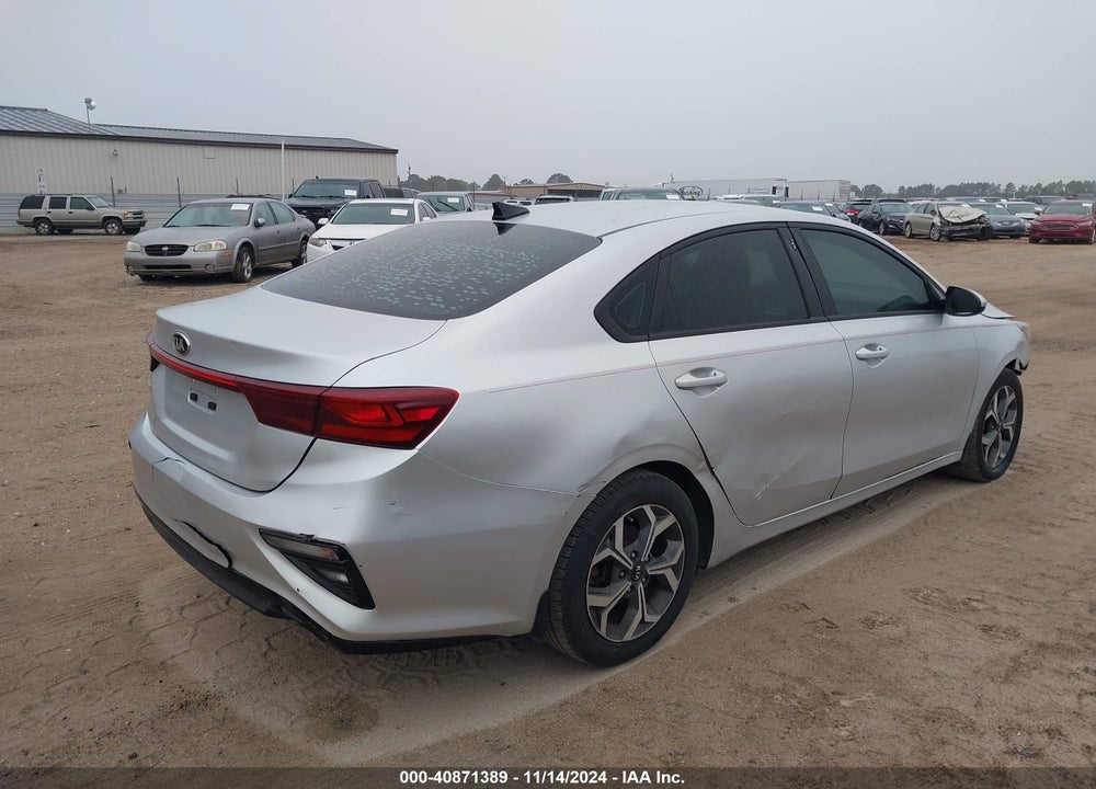 2019 KIA FORTE LXS VIN: 3KPF24AD5KE044826