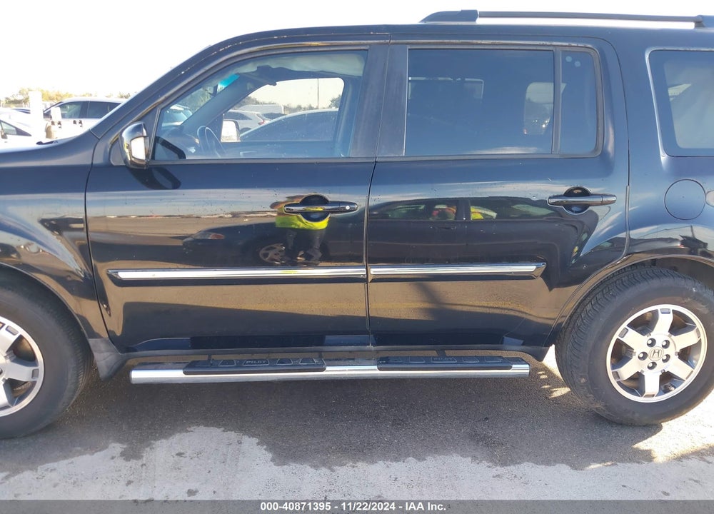 2010 HONDA PILOT TOURING VIN: 5FNYF3H92AB013518