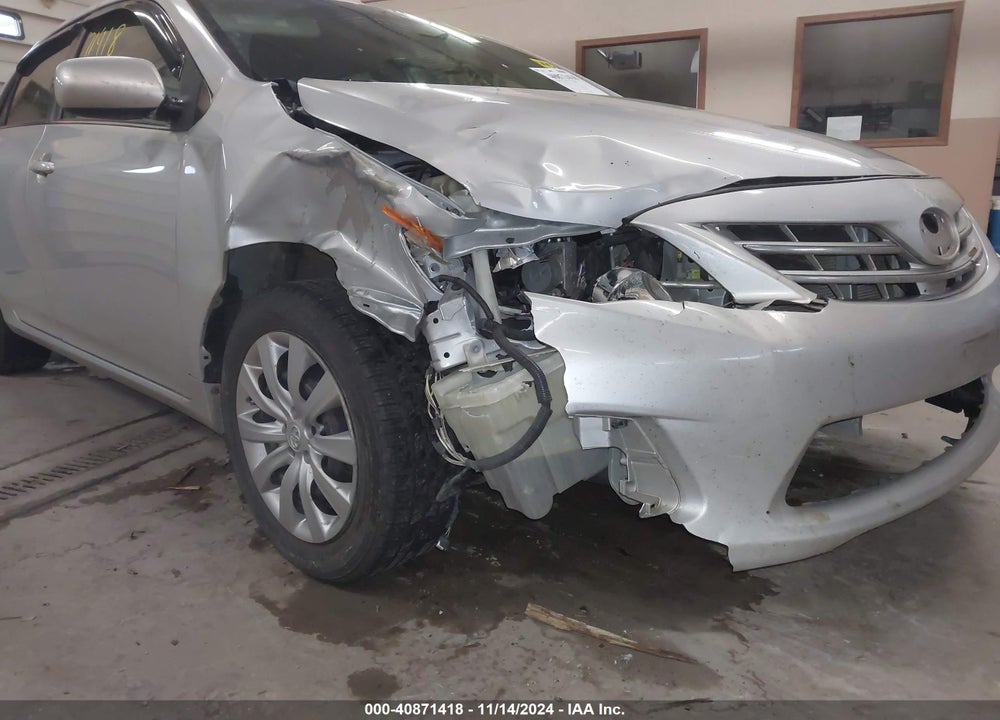 2013 TOYOTA COROLLA LE VIN: 2T1BU4EE2DC115722