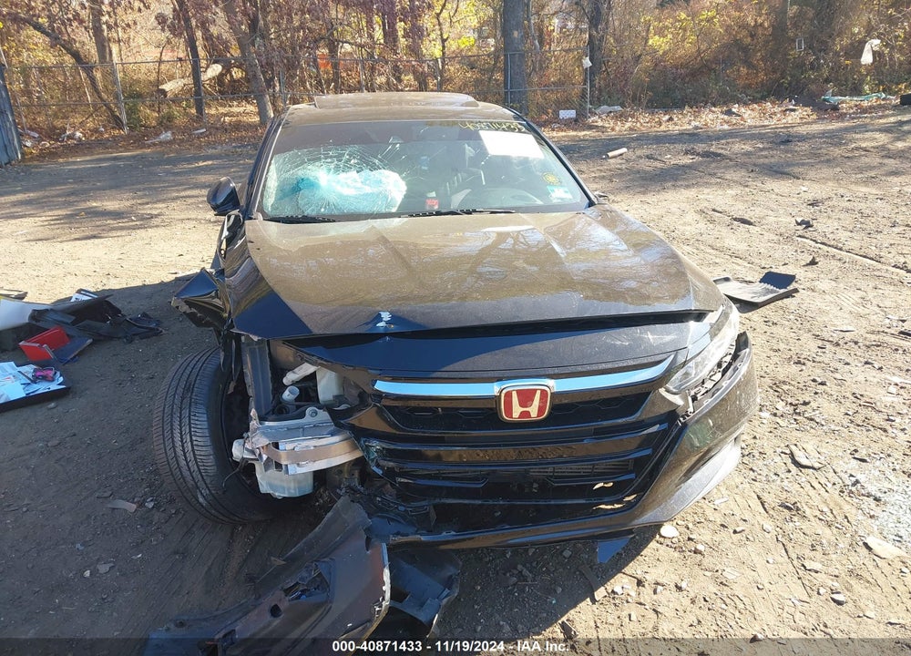 2018 HONDA ACCORD EX VIN: 1HGCV1F4XJA135644