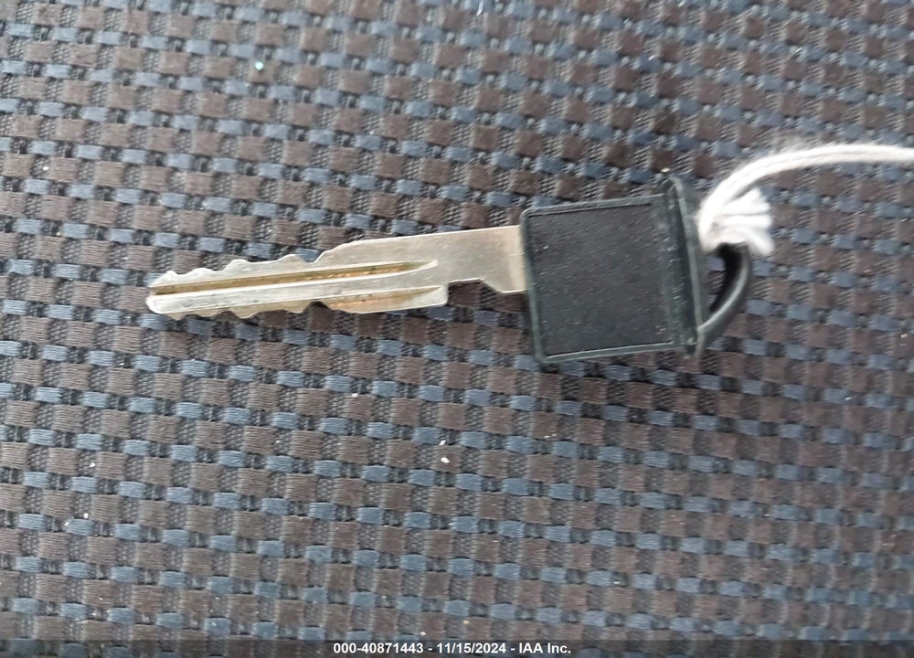 2011 NISSAN ROGUE SV VIN: JN8AS5MT2BW187889