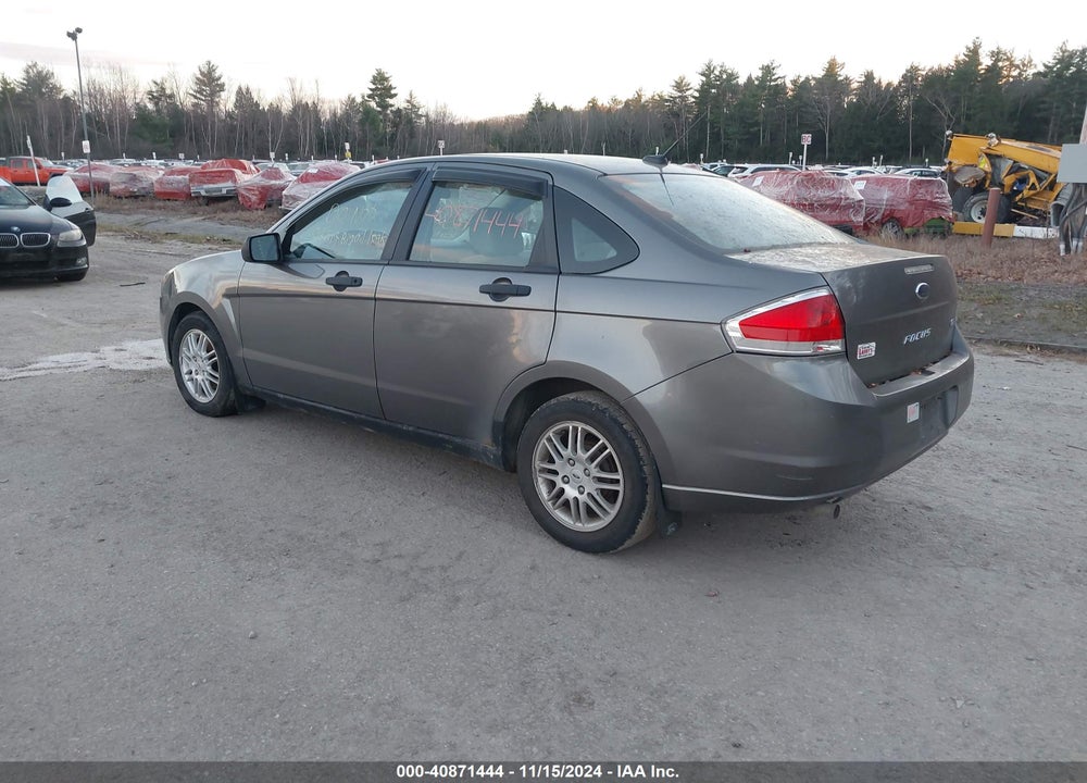 2011 FORD FOCUS SE VIN: 1FAHP3FN7BW192350