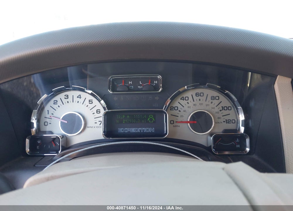 2010 FORD EXPEDITION EDDIE BAUER/KING RANCH VIN: 1FMJU1J52AEA53615