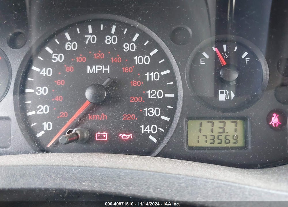 2007 FORD FOCUS S/SE/SES VIN: 1FAHP34N77W342886