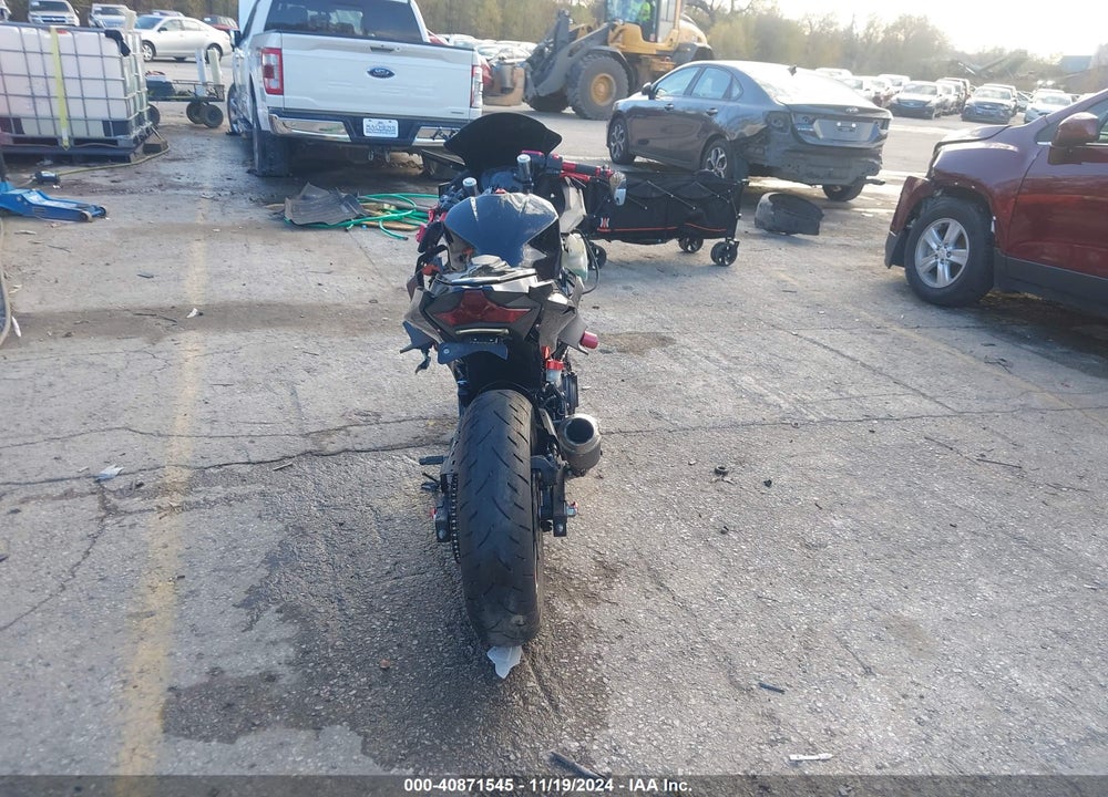 2018 KAWASAKI EX400 VIN: JKAEXKH10JDA14305