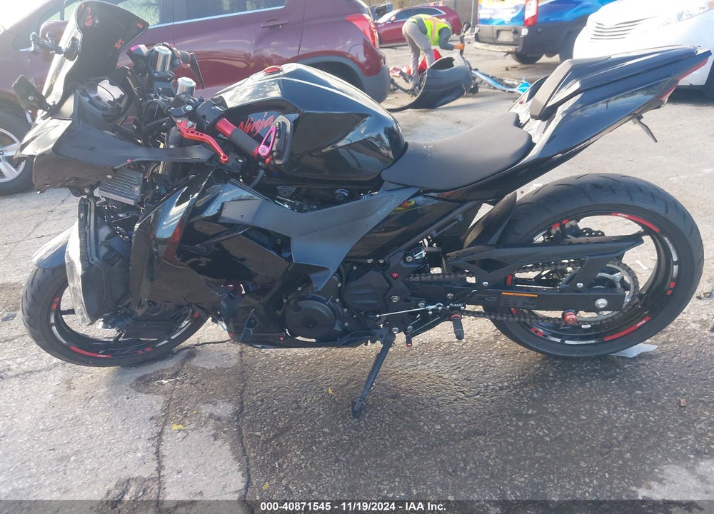 2018 KAWASAKI EX400 VIN: JKAEXKH10JDA14305
