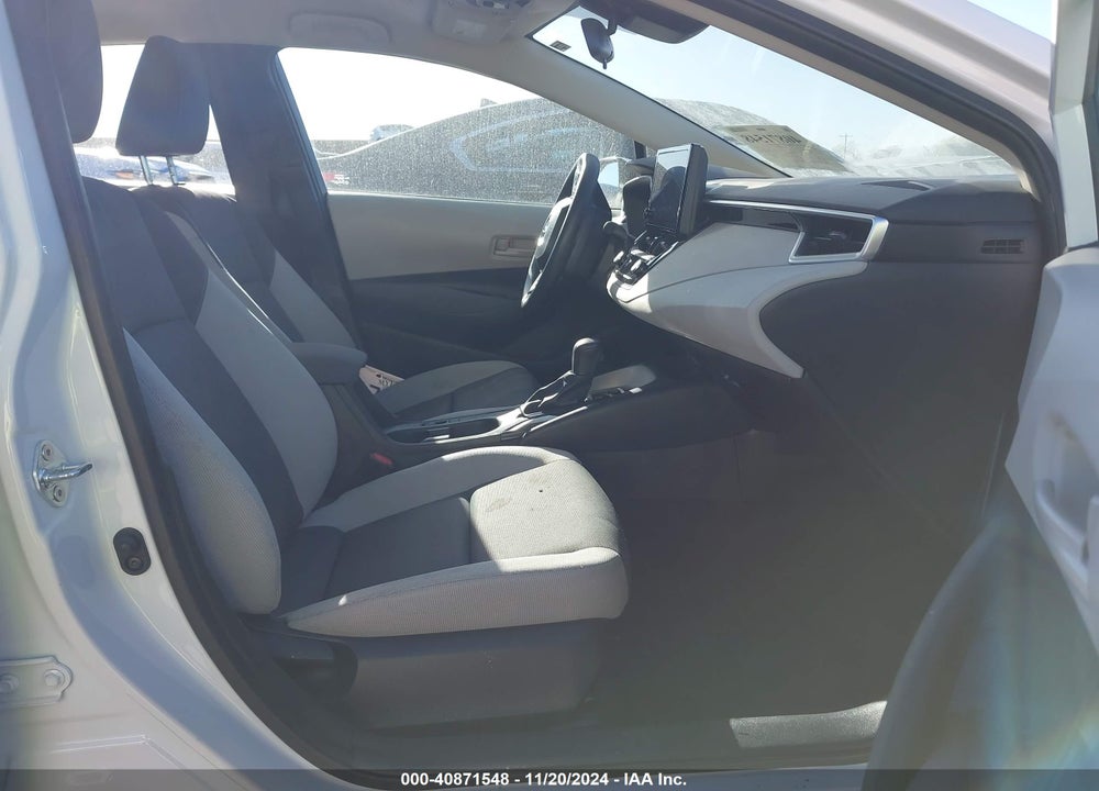 2024 TOYOTA COROLLA LE VIN: 5YFB4MDE2RP084500