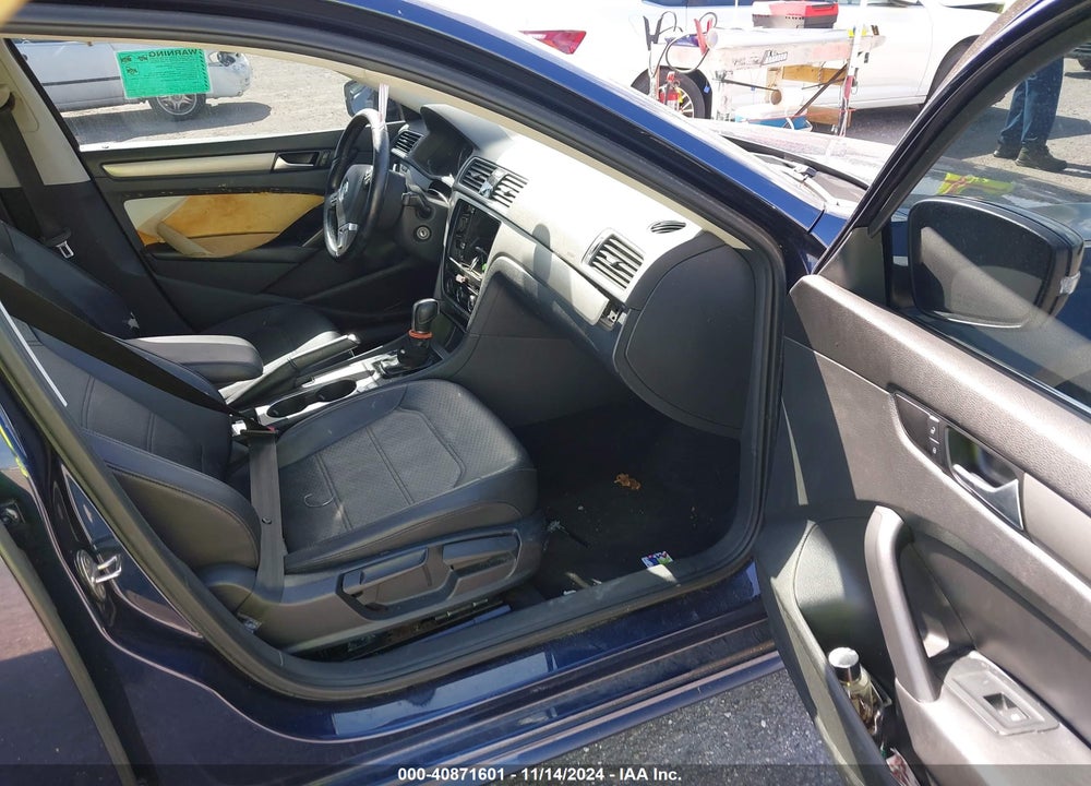 2015 VOLKSWAGEN PASSAT 1.8T SE VIN: 1VWBT7A35FC025529
