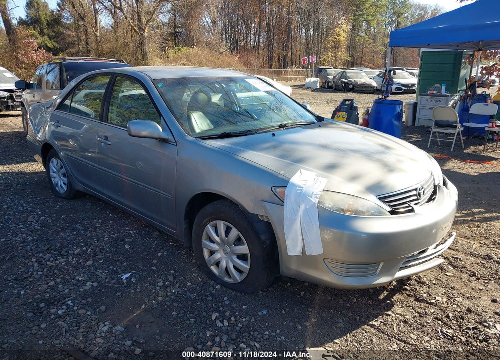 2005 TOYOTA CAMRY LE VIN: 4T1BE32K35U553943