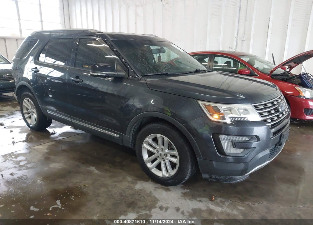 2017 FORD EXPLORER XLT VIN: 1FM5K7D81HGE34273