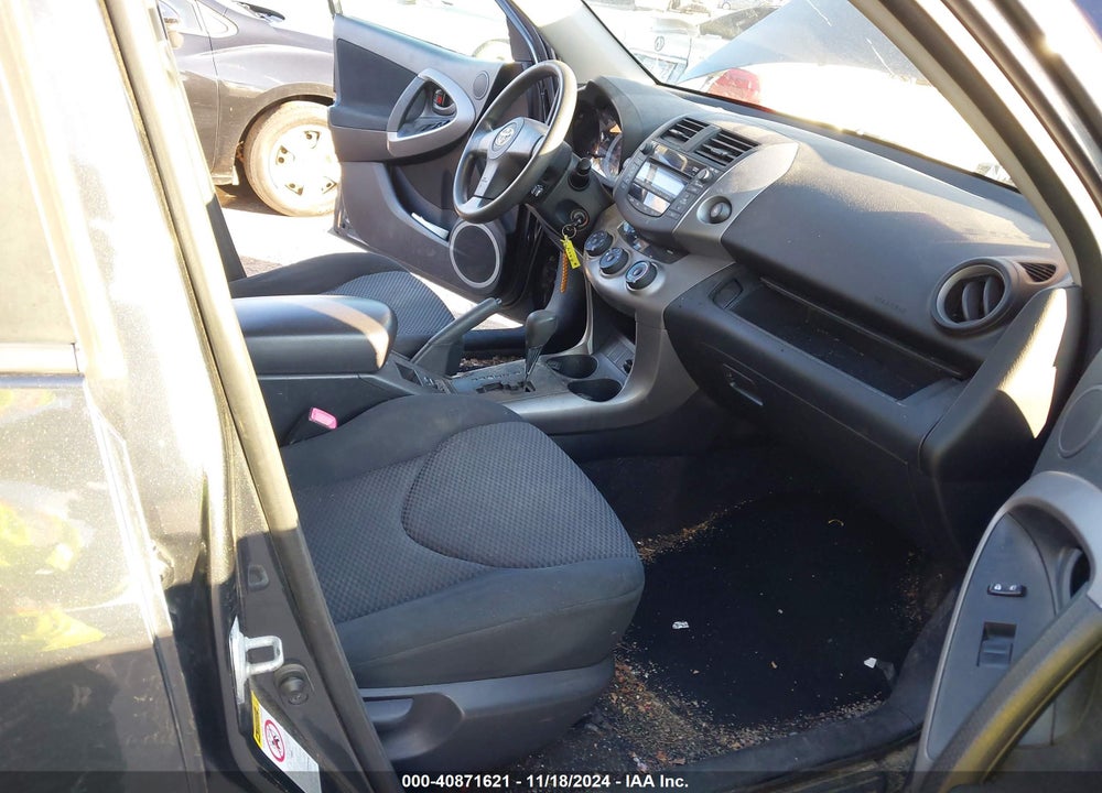 2008 TOYOTA RAV4 VIN: JTMBD32V386059186