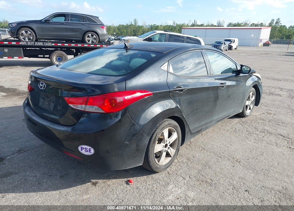 2013 HYUNDAI ELANTRA GLS VIN: KMHDH4AE6DU685465