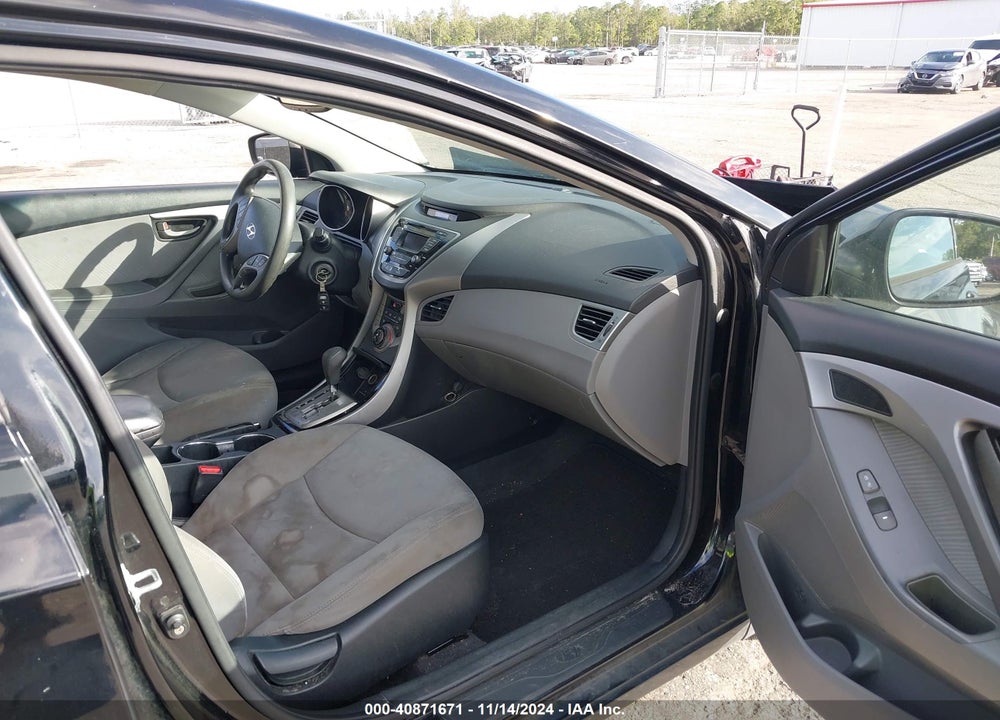 2013 HYUNDAI ELANTRA GLS VIN: KMHDH4AE6DU685465