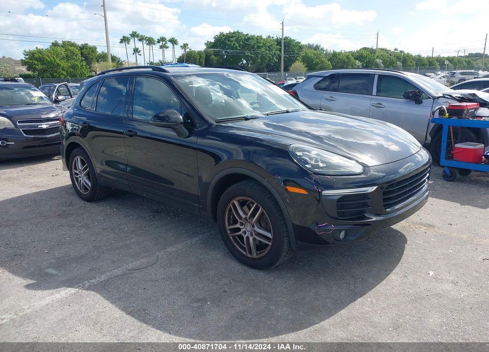 2016 PORSCHE CAYENNE VIN: WP1AA2A24GKA37384