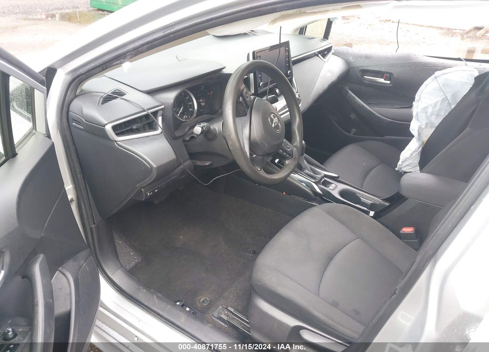 2020 TOYOTA COROLLA LE VIN: JTDEPRAE2LJ103385