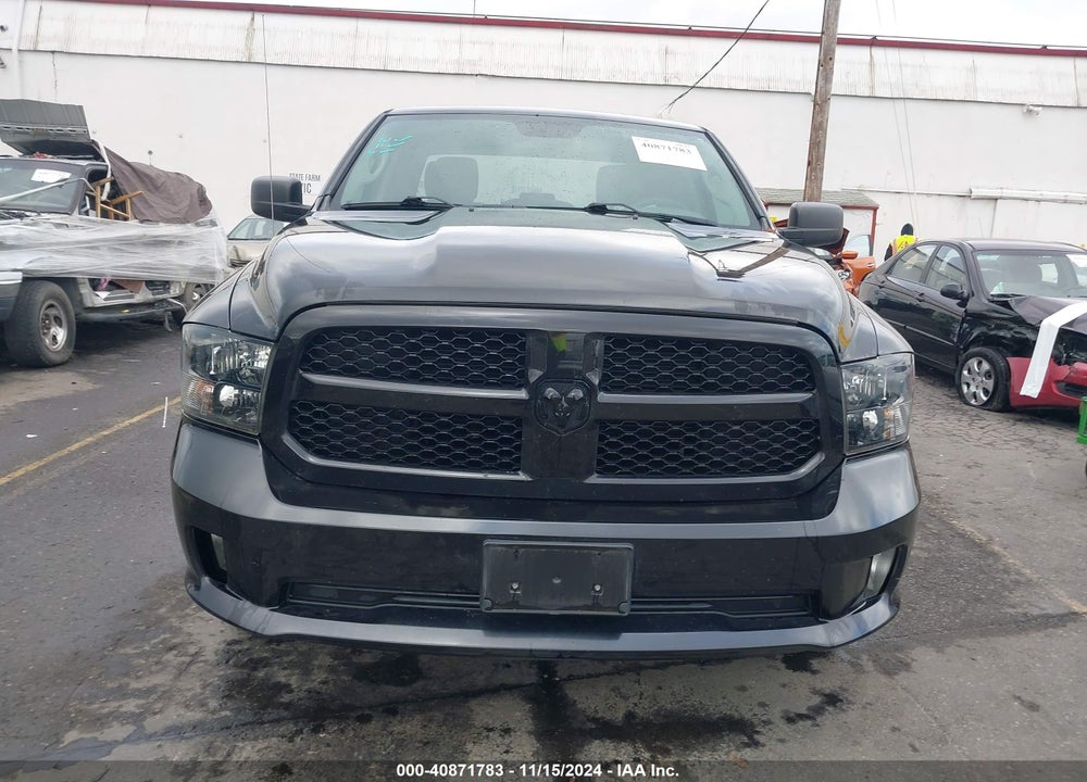 2016 RAM 1500 EXPRESS VIN: 1C6RR7FG4GS364826