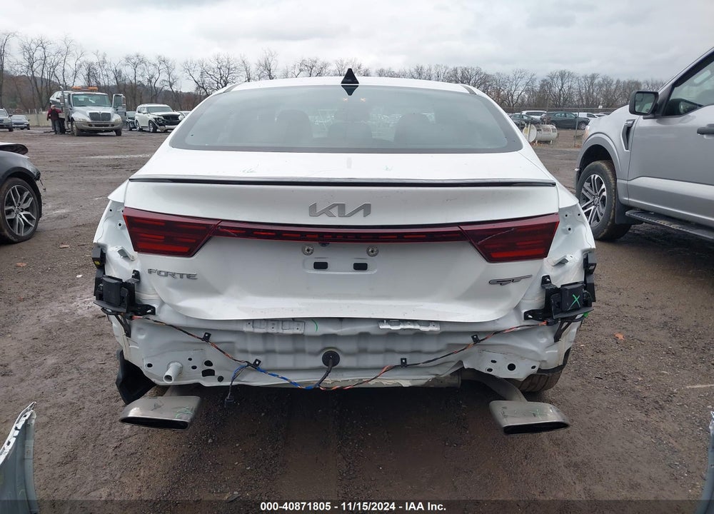 2023 KIA FORTE GT VIN: 3KPF44AC4PE619202