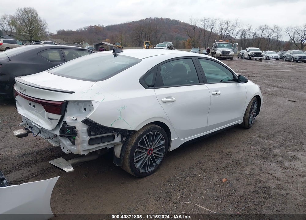 2023 KIA FORTE GT VIN: 3KPF44AC4PE619202