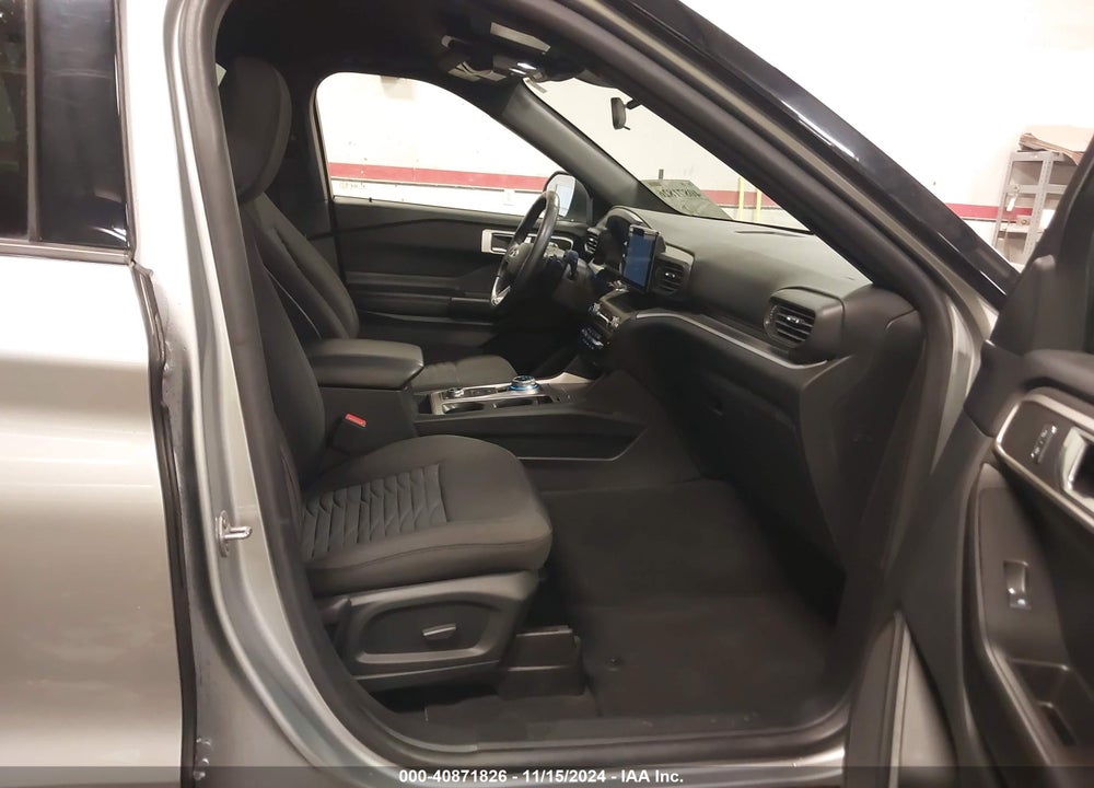 2020 FORD EXPLORER XLT VIN: 1FMSK8DH5LGC09632