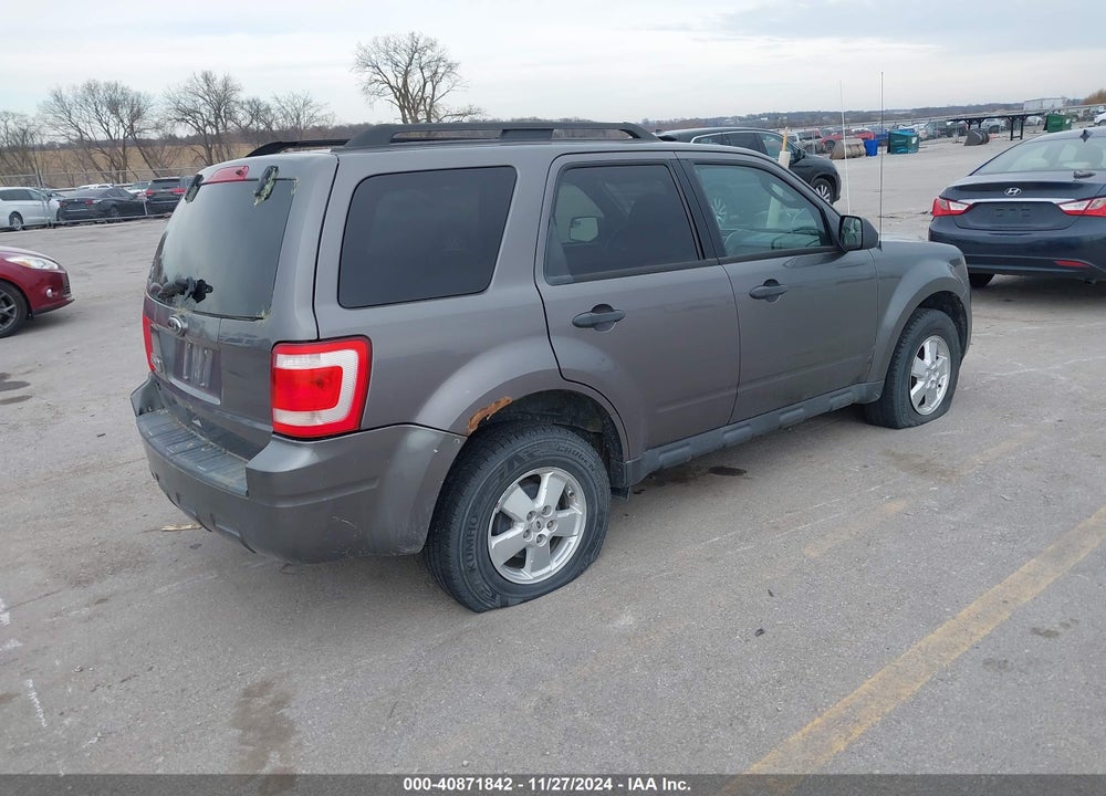 2010 FORD ESCAPE XLT VIN: 1FMCU9D79AKC30957