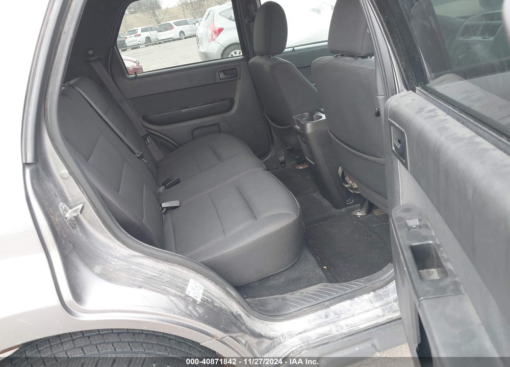 2010 FORD ESCAPE XLT VIN: 1FMCU9D79AKC30957