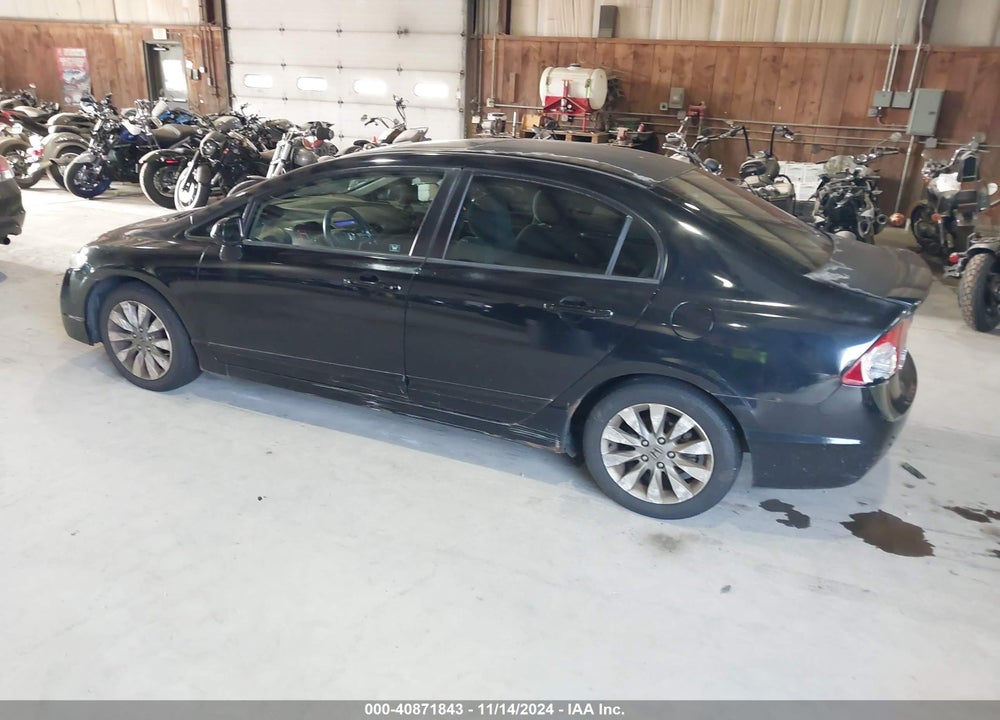 2010 HONDA CIVIC EX VIN: 2HGFA1F85AH556782