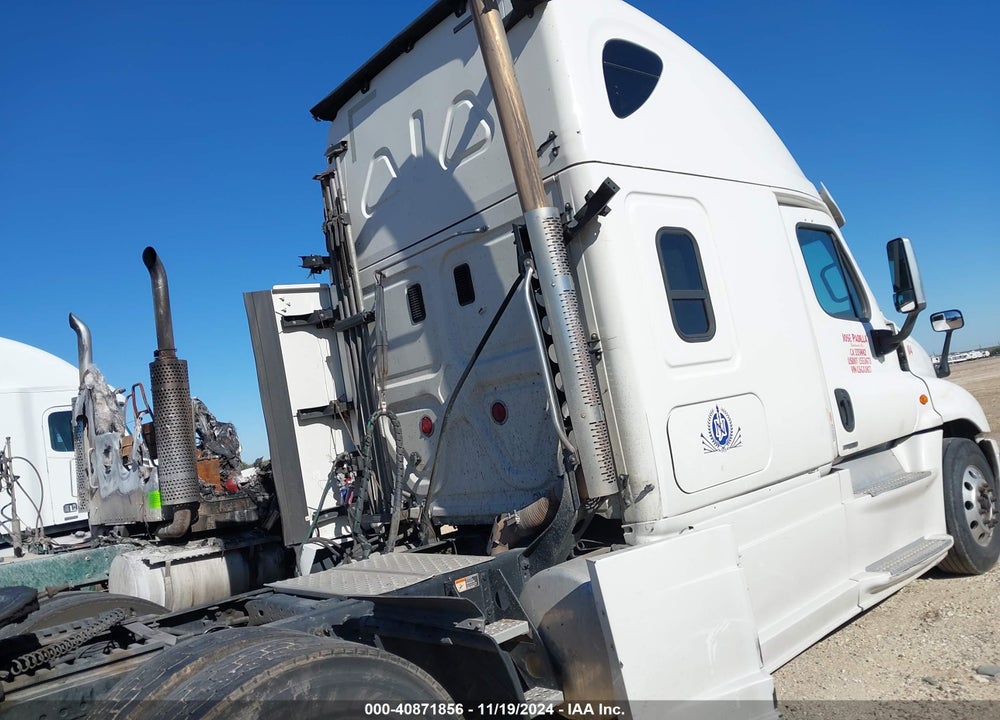 2016 FREIGHTLINER CASCADIA 125 VIN: 3AKJGLD54GSGX1817